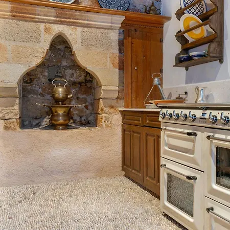 Hotel Vasilikos Mansion - Captains Residences