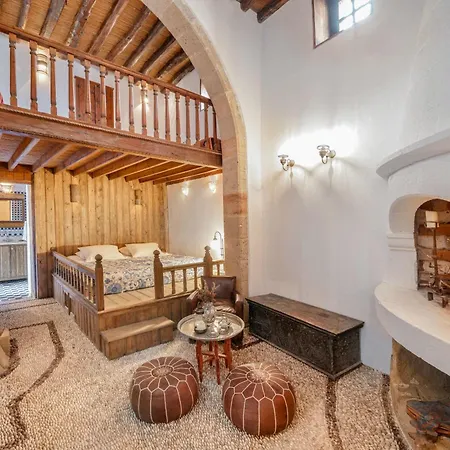 Vasilikos Mansion - Captains Residences *