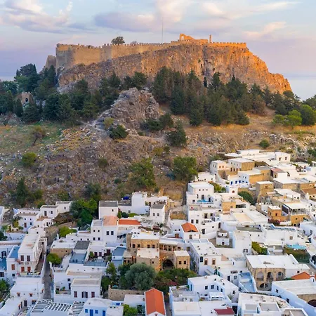Vasilikos Mansion - Captains Residences Hotel *
